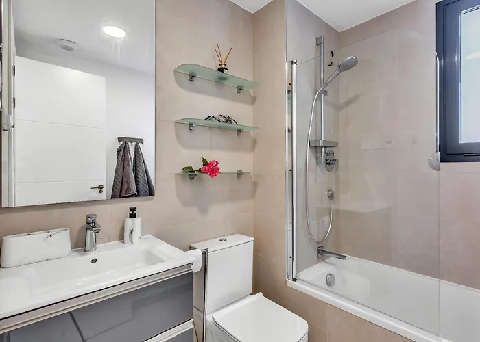 Blue Lady By The Sea *