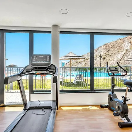 Blue Lady By The Sea *